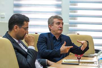 تقدیر از پرسنل فیزیوتراپیست بیمارستان شهدای هفتم تیر؛ به مناسبت روز ملی فیزیوتراپیتقدیر از پرسنل فیزیوتراپیست بیمارستان شهدای هف