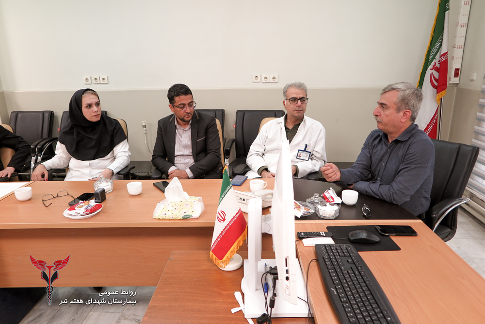 برگزاری نخستین جلسه کارگروه حمایت از کودک در بیمارستان شهدای هفتم تیر